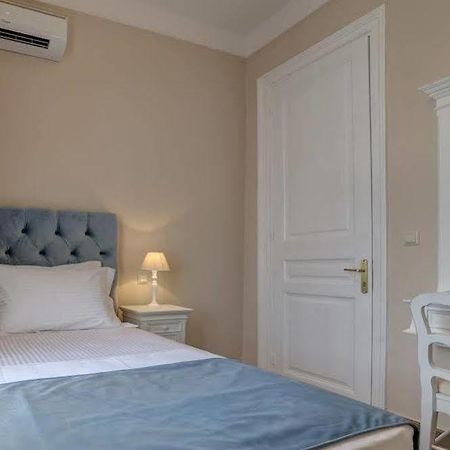 Home & Art Suites Atena Exterior foto
